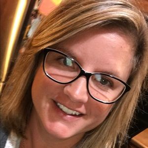 Meet your Posher, Deeann